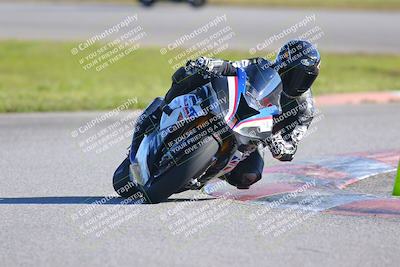 media/Jan-20-2023-Fastrack Riders (Fri) [[f2ad32aba3]]/Private/session 5 turn 13/